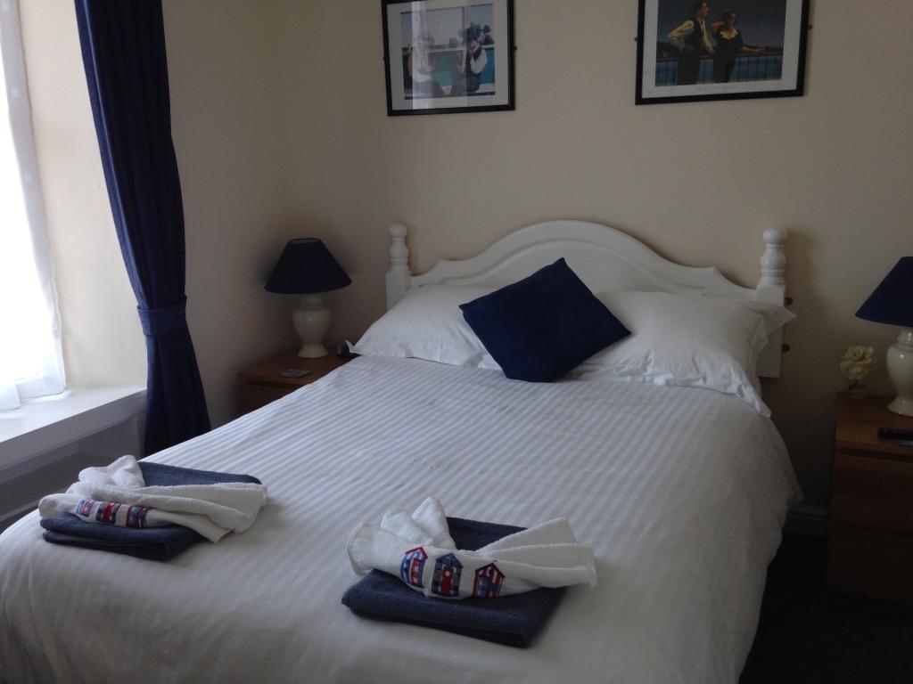 Caledonia Guest House Plymouth Exteriör bild