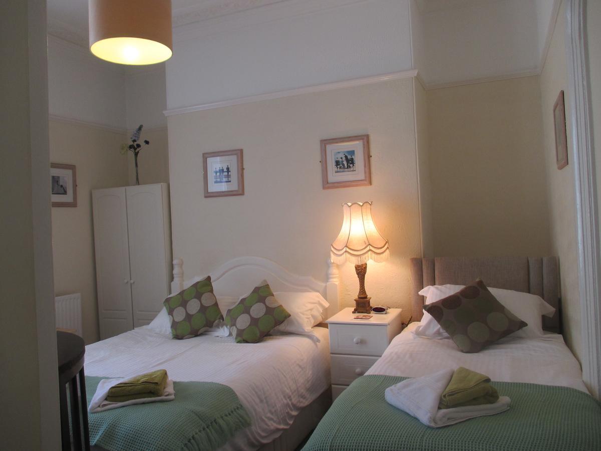 Caledonia Guest House Plymouth Exteriör bild