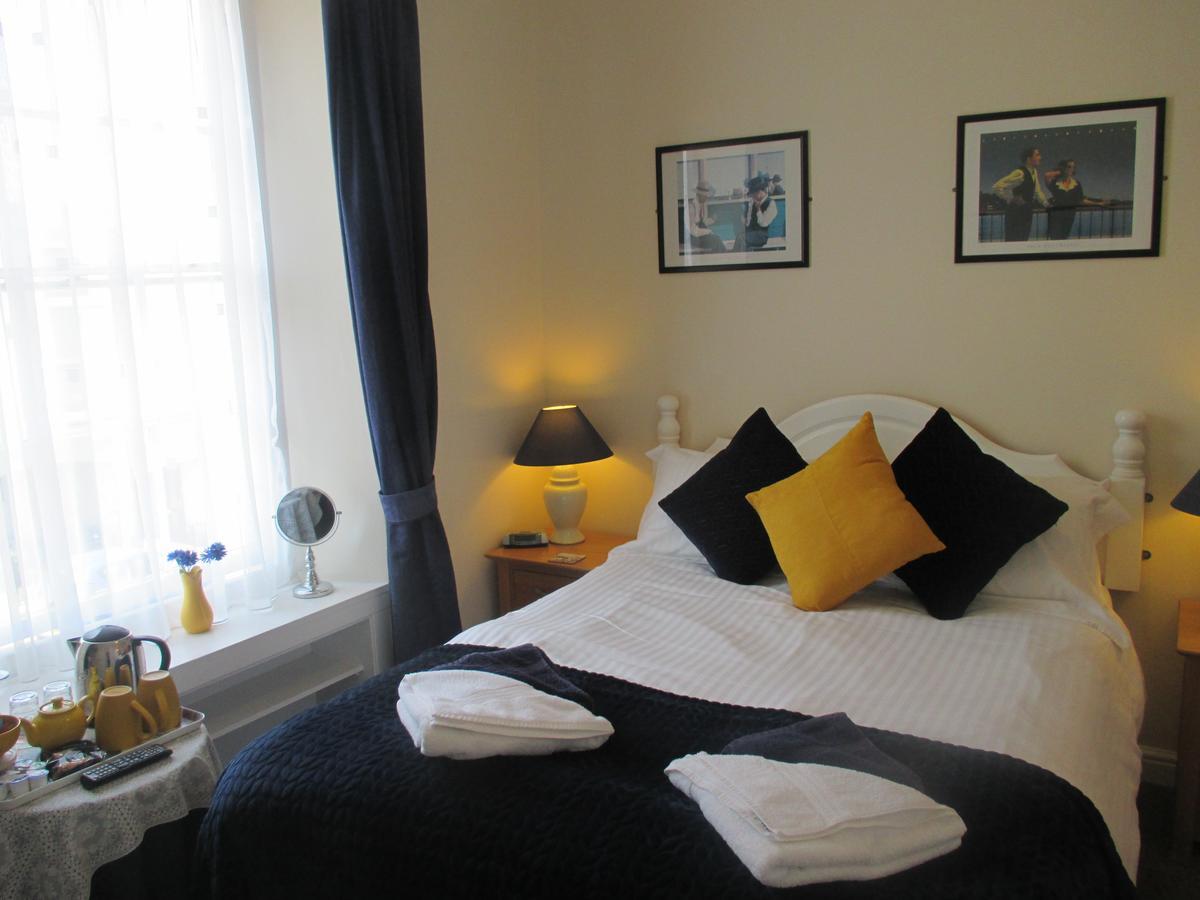 Caledonia Guest House Plymouth Exteriör bild